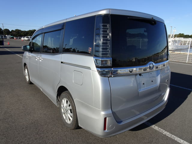 Local or import cars from kenya. Carhoot car Id 3