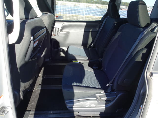 Local or import cars from kenya. Carhoot car Id 27