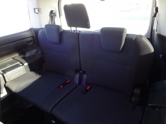 Local or import cars from kenya. Carhoot car Id 28