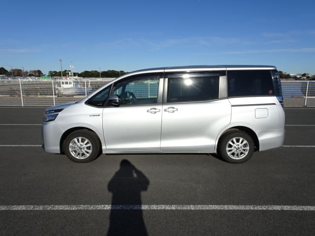 Local or import cars from kenya. Carhoot car Id 2