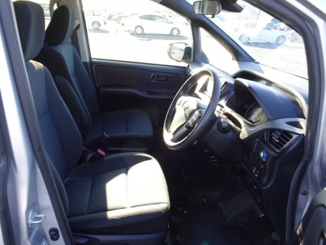 Local or import cars from kenya. Carhoot car Id 25