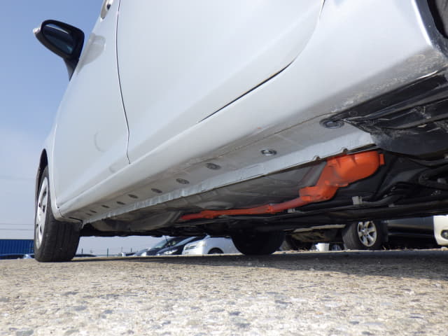 Local or import cars from kenya. Carhoot car Id 18