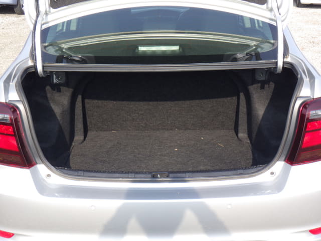 Local or import cars from kenya. Carhoot car Id 28