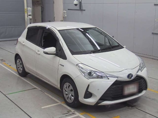 Local or import cars from kenya. Carhoot car Id 5