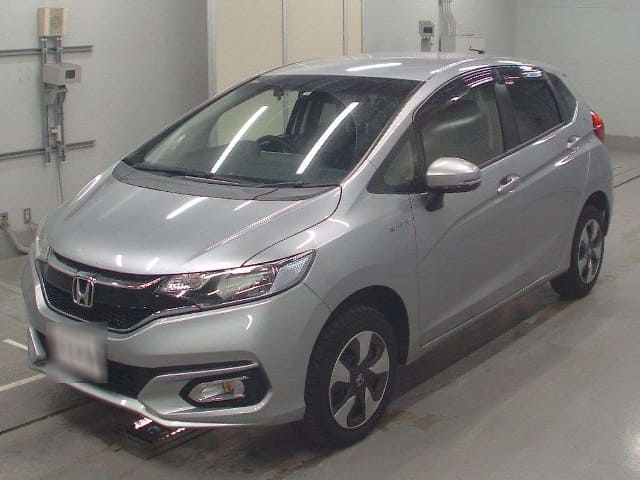 Local or import cars from kenya. Carhoot car Id 1