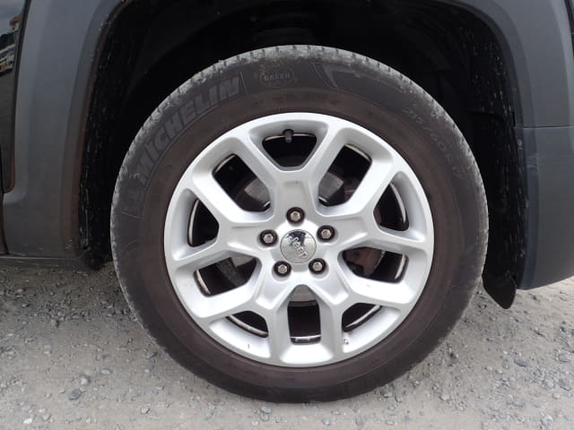 Local or import cars from kenya. Carhoot car Id 12