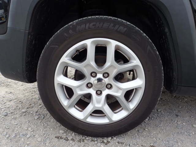 Local or import cars from kenya. Carhoot car Id 11