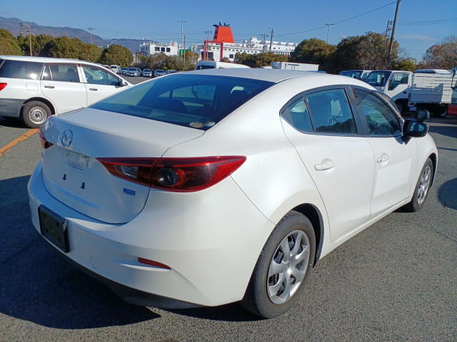 Local or import cars from kenya. Carhoot car Id 5