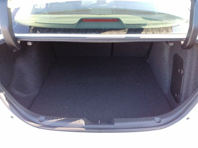 Local or import cars from kenya. Carhoot car Id 28