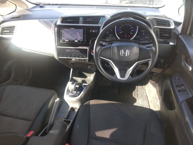 Local or import cars from kenya. Carhoot car Id 3