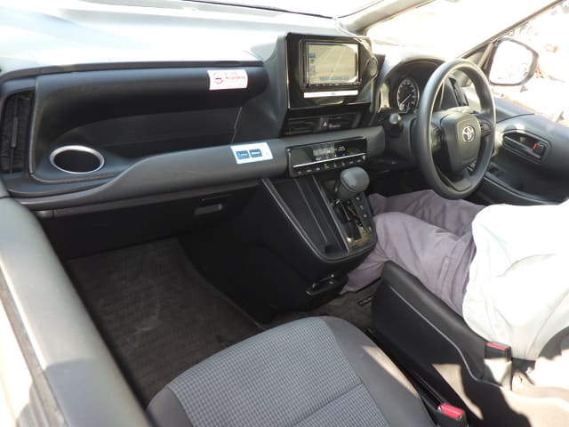 Local or import cars from kenya. Carhoot car Id 3