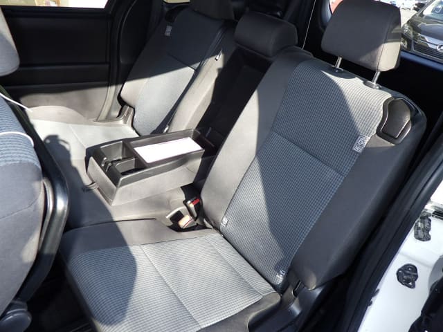 Local or import cars from kenya. Carhoot car Id 5