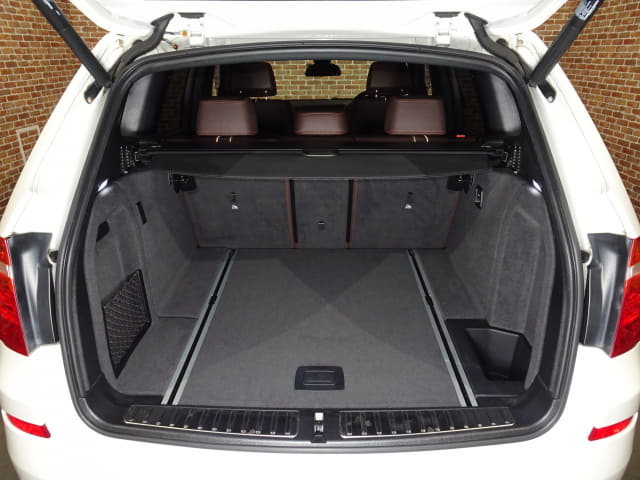 Local or import cars from kenya. Carhoot car Id 28