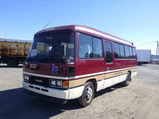 TOYOTA Coaster