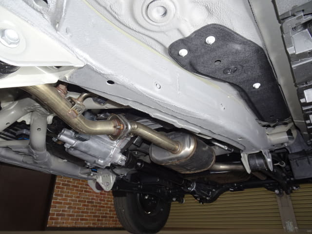 Local or import cars from kenya. Carhoot car Id 17