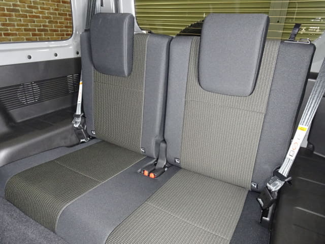 Local or import cars from kenya. Carhoot car Id 27