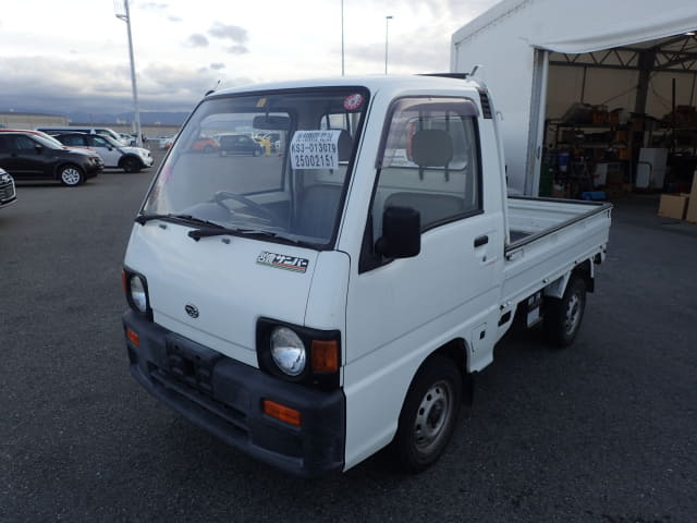 SUBARU Sambar Truck.