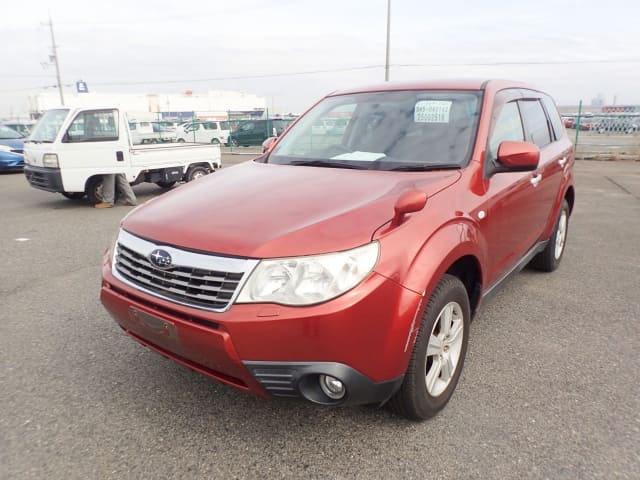 SUBARU Forester;