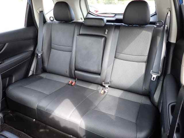 Local or import cars from kenya. Carhoot car Id 27