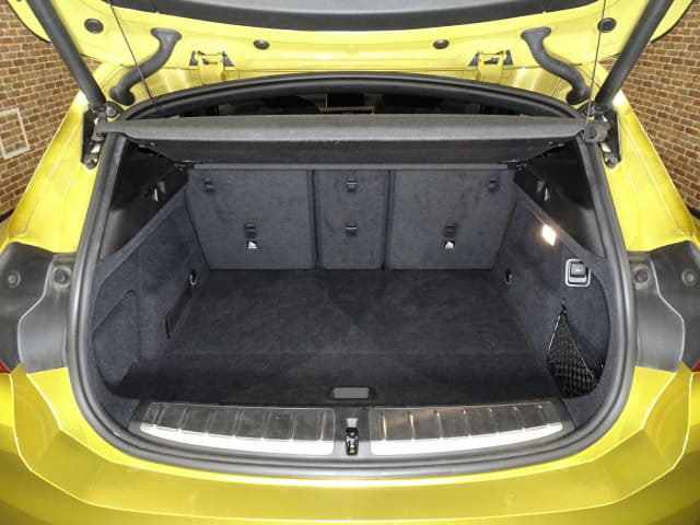 Local or import cars from kenya. Carhoot car Id 28