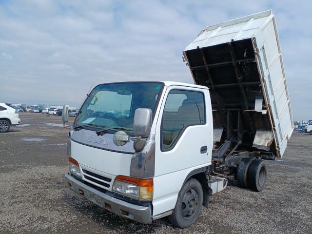 ISUZU Elf Truck