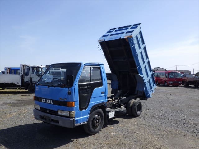 ISUZU Elf Truck