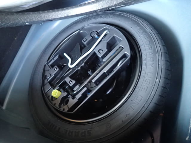 Local or import cars from kenya. Carhoot car Id 29
