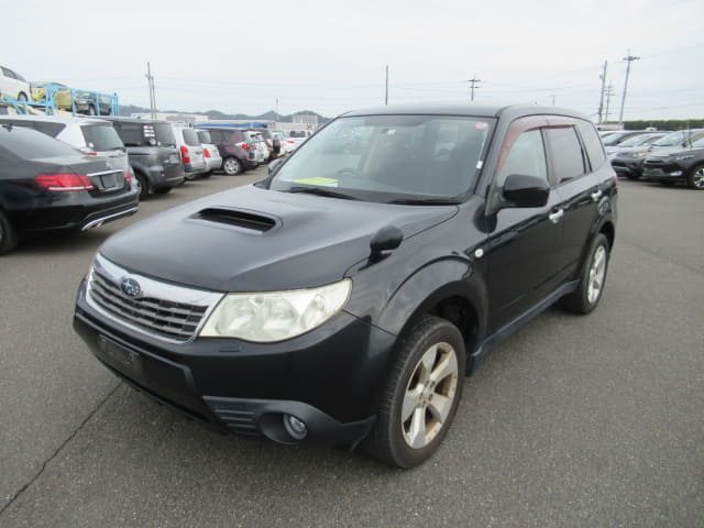 SUBARU Forester;