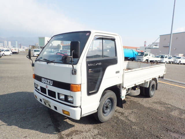 ISUZU Elf Truck