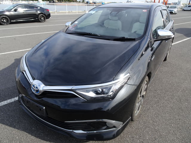 TOYOTA Auris
