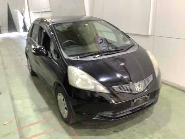 HONDA Fit.