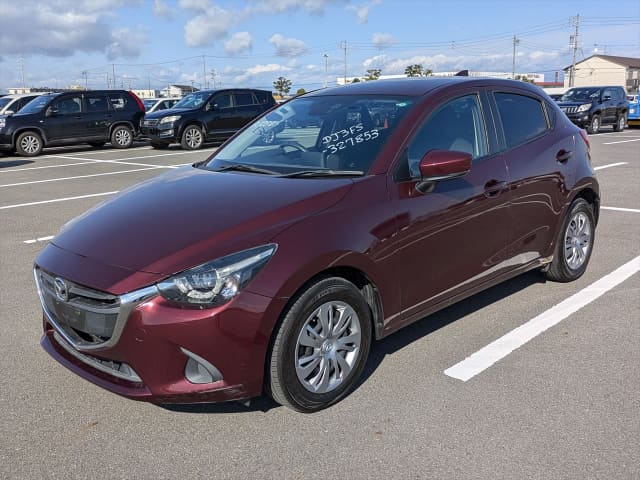 MAZDA Demio