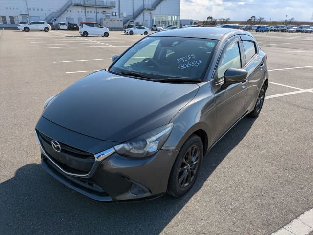 MAZDA Demio]