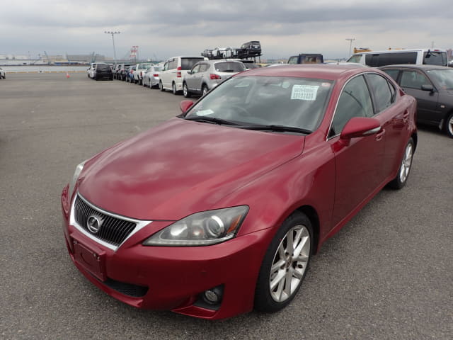 LEXUS IS