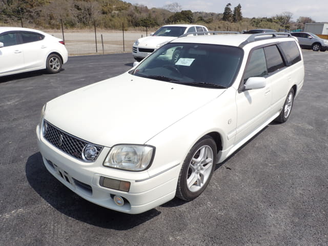NISSAN Stagea