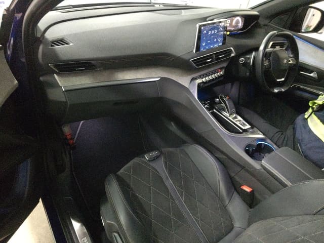Local or import cars from kenya. Carhoot car Id 3
