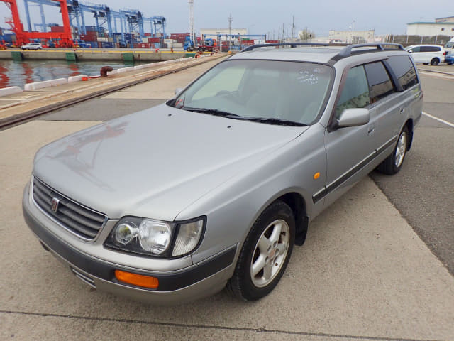 NISSAN Stagea