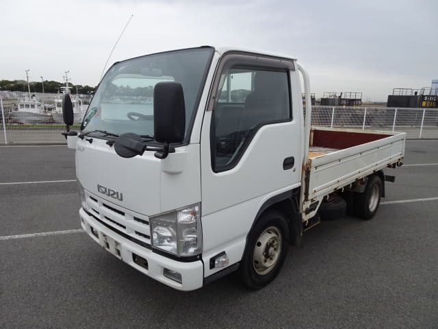 ISUZU Elf Truck;