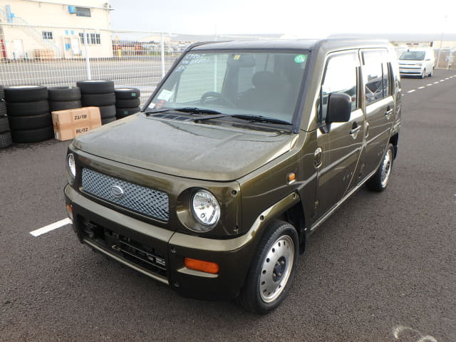 DAIHATSU Naked