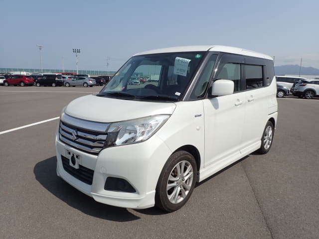 SUZUKI Solio