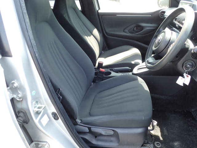 Local or import cars from kenya. Carhoot car Id 25