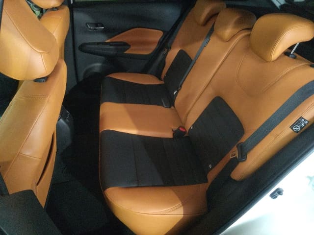 Local or import cars from kenya. Carhoot car Id 6