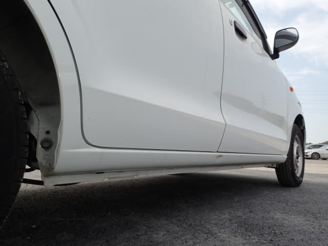 Local or import cars from kenya. Carhoot car Id 21