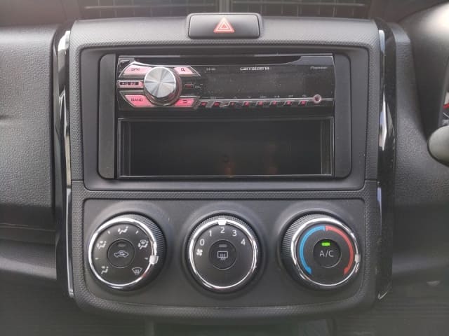 Local or import cars from kenya. Carhoot car Id 4