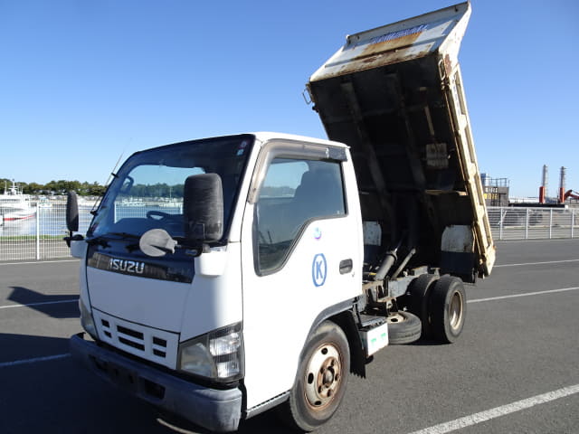 ISUZU Elf Truck