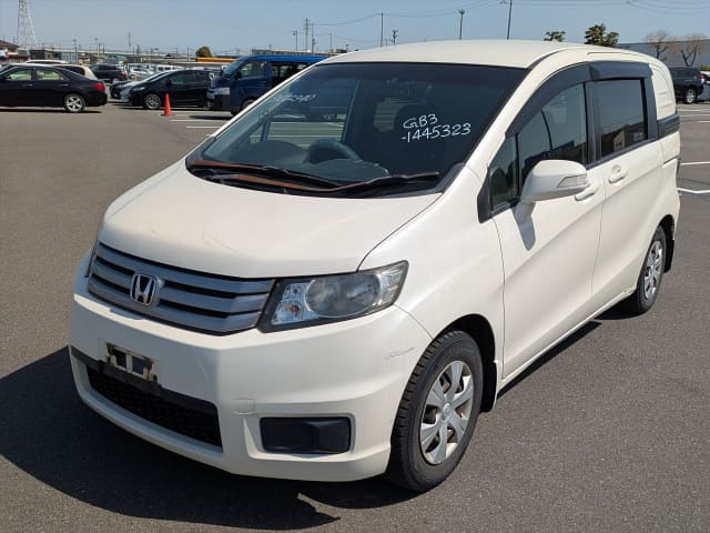 HONDA Freed Spike
