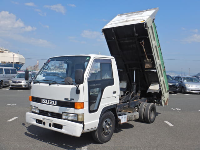 ISUZU Elf Truck
