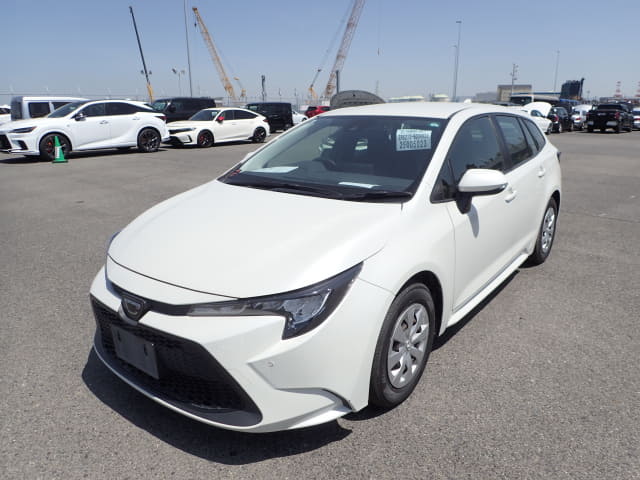 TOYOTA Corolla Touring.
