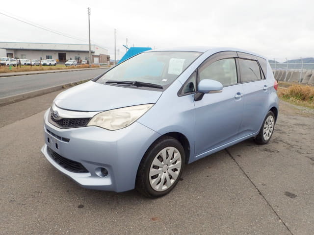 SUBARU Trezia.