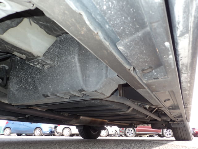 Local or import cars from kenya. Carhoot car Id 17